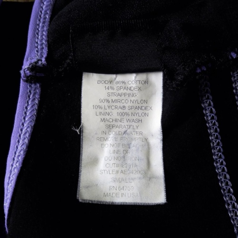 SOLD Vintage Mossimo USA Black Tank Top Purple Trim Workout Yoga Compression S - Picture 4 of 4
